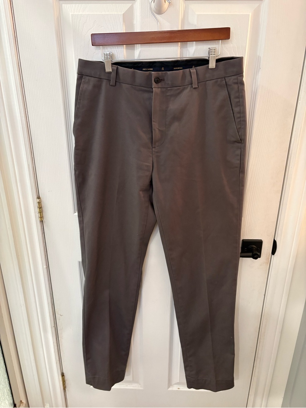 Brooks Brothers Men's Chinos in Slate Gray